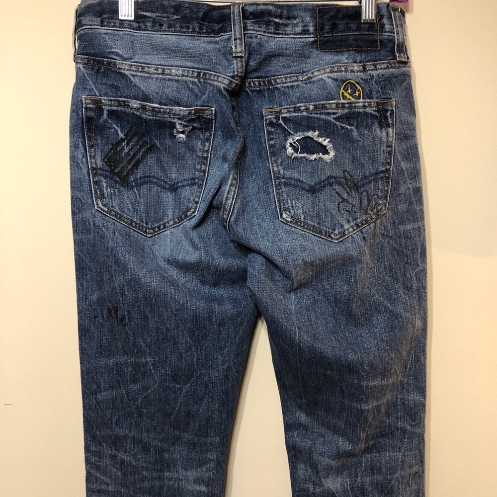American Eagle Embroidered Patch Jeans - image 5
